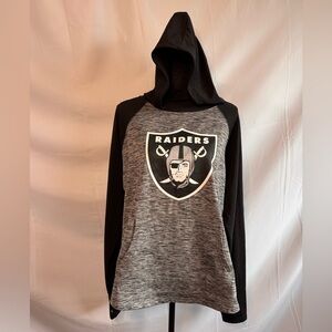Woman’s Las Vegas Raiders G-lll  4her by Carl Banks Pullover Hoodie